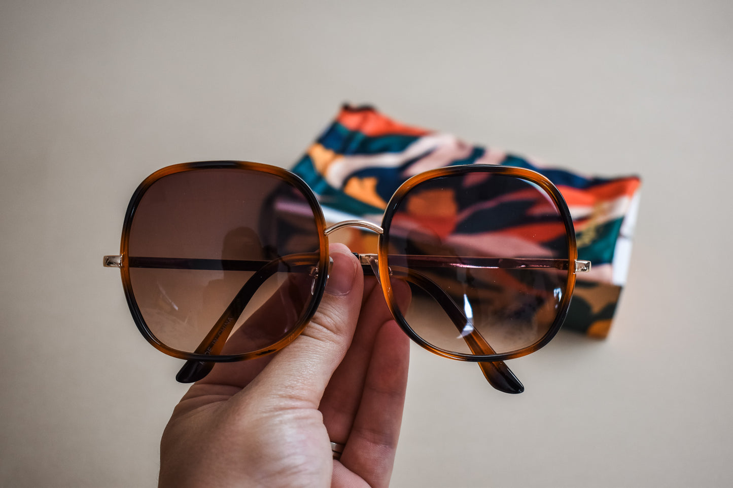 Optimum Mary Jane Sunglasses