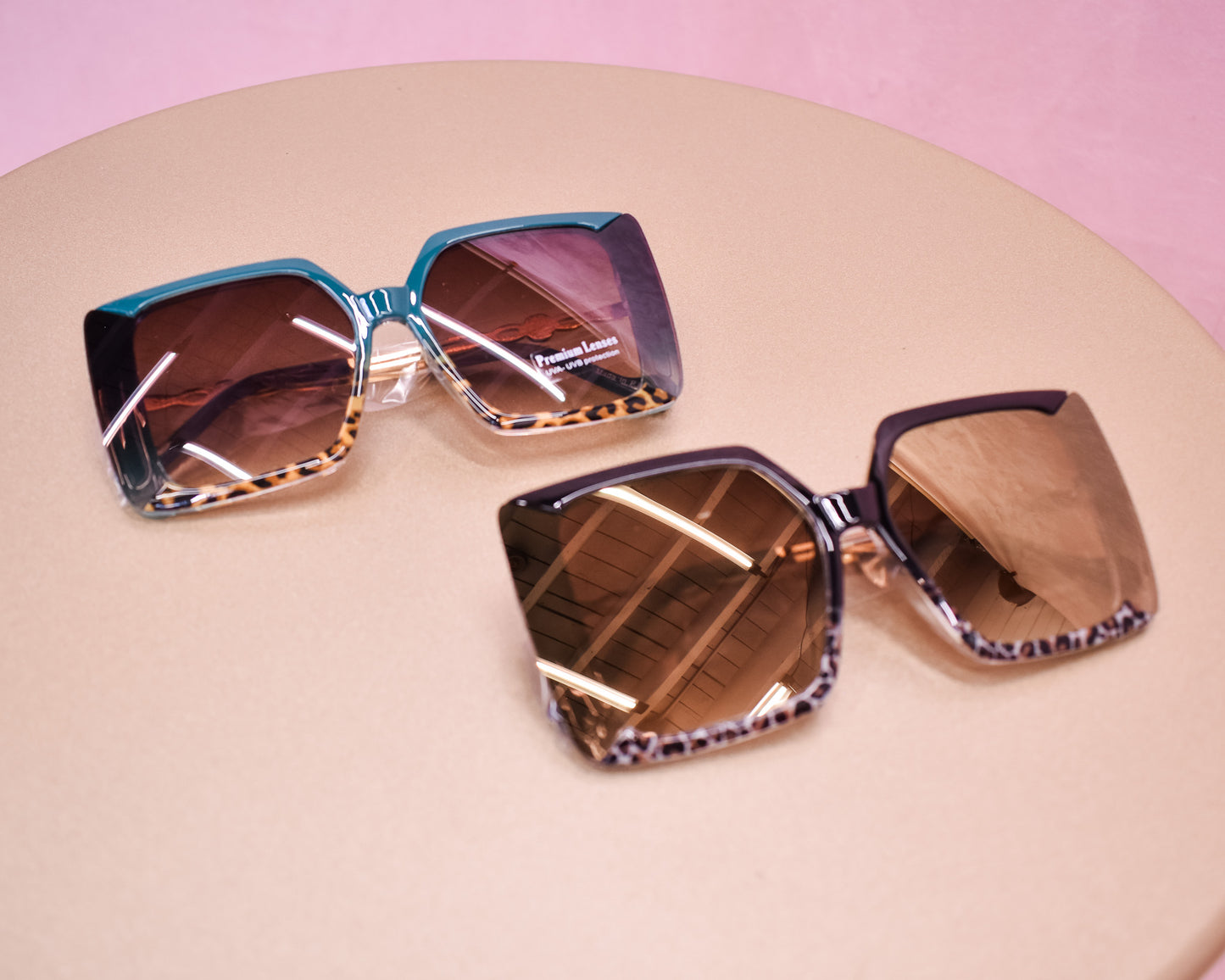 Veda Retro Square Oversized Sunglasses