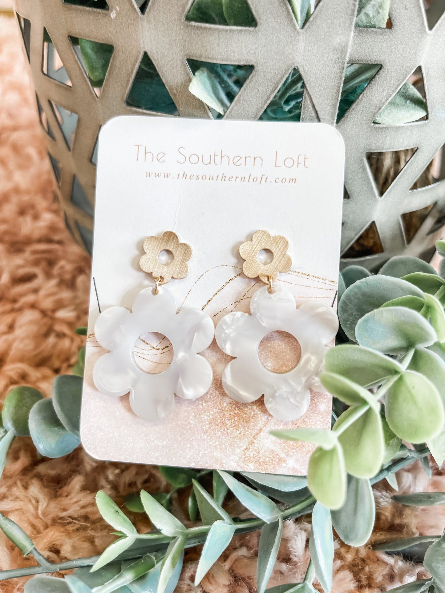Oops-A-Daisy Drop Earrings