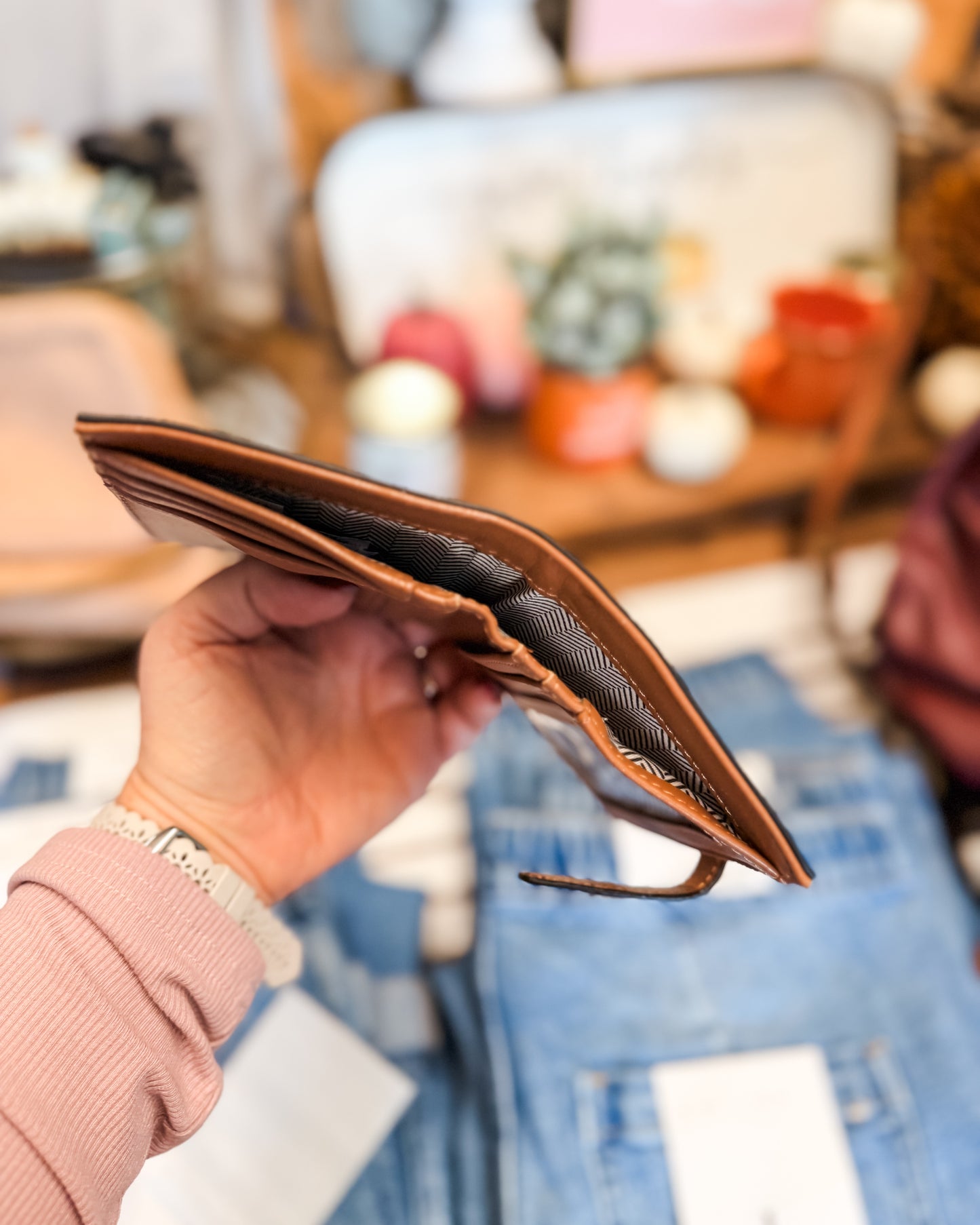 Bessie Bi-Fold Wallet