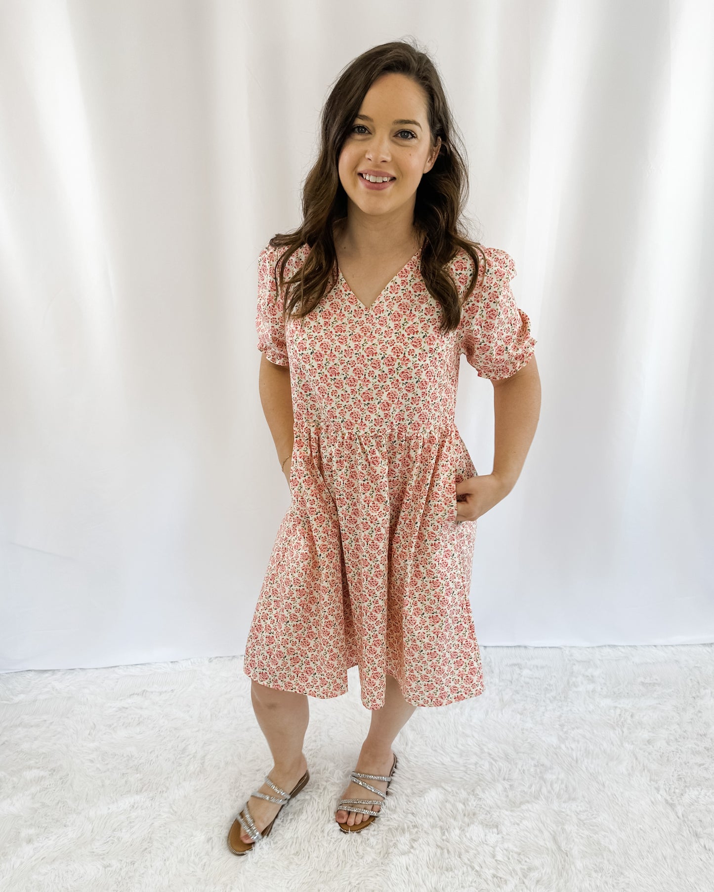 Pretty in Flowers Vneck Dress