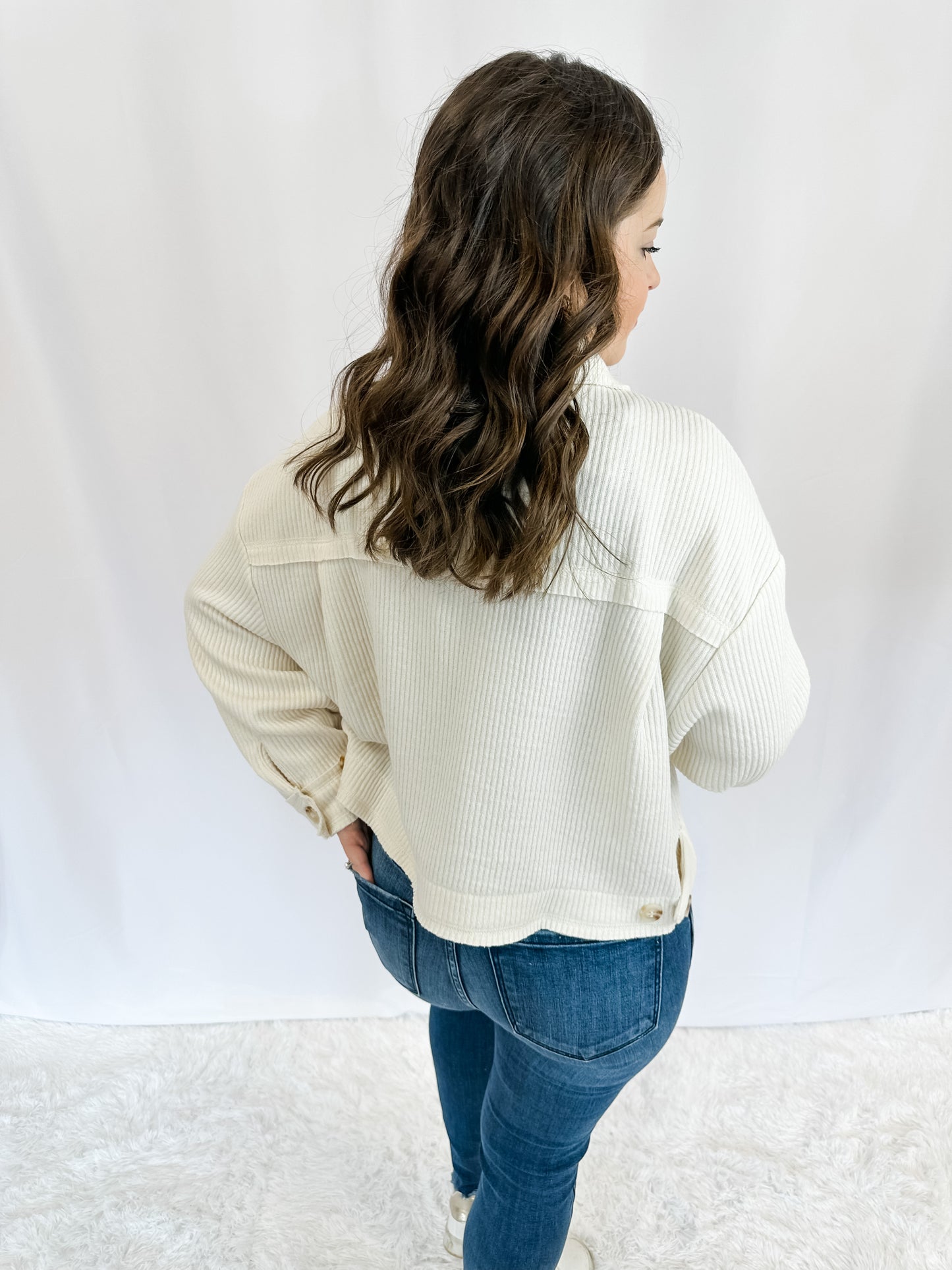 Simple Trends Crop Shacket