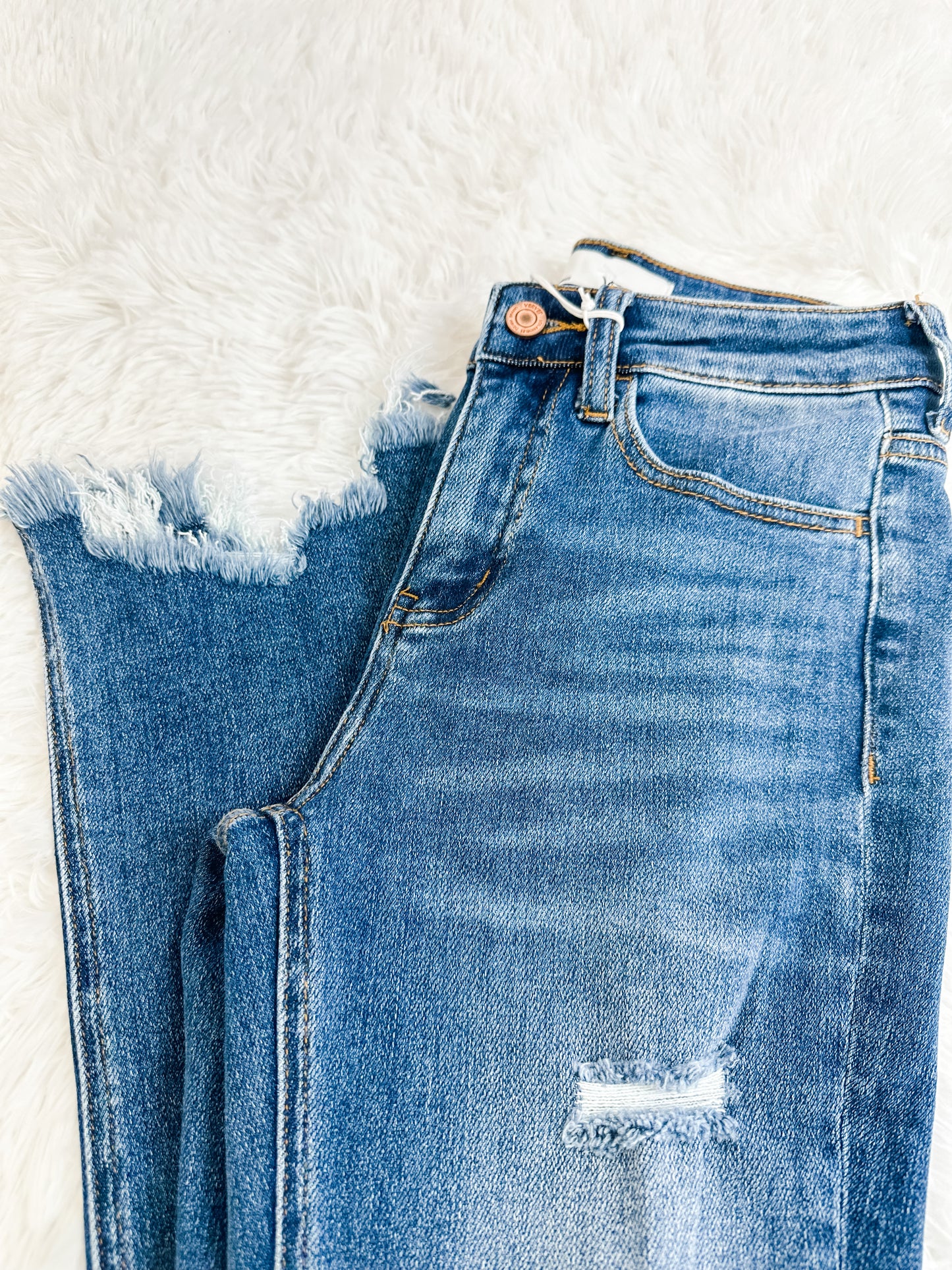 Vervet Frayed Hem Crop Flare Jeans
