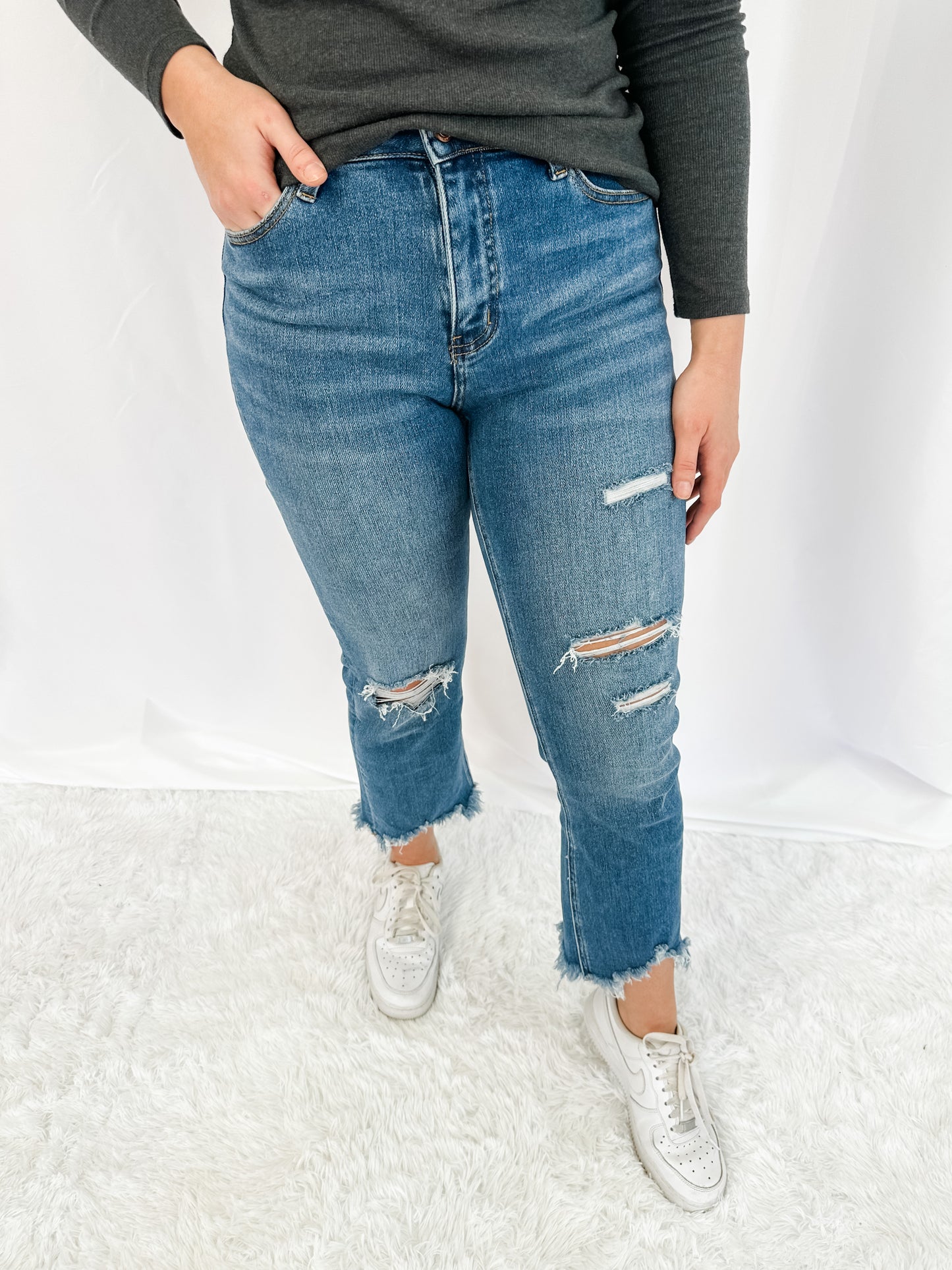 Vervet Frayed Hem Crop Flare Jeans