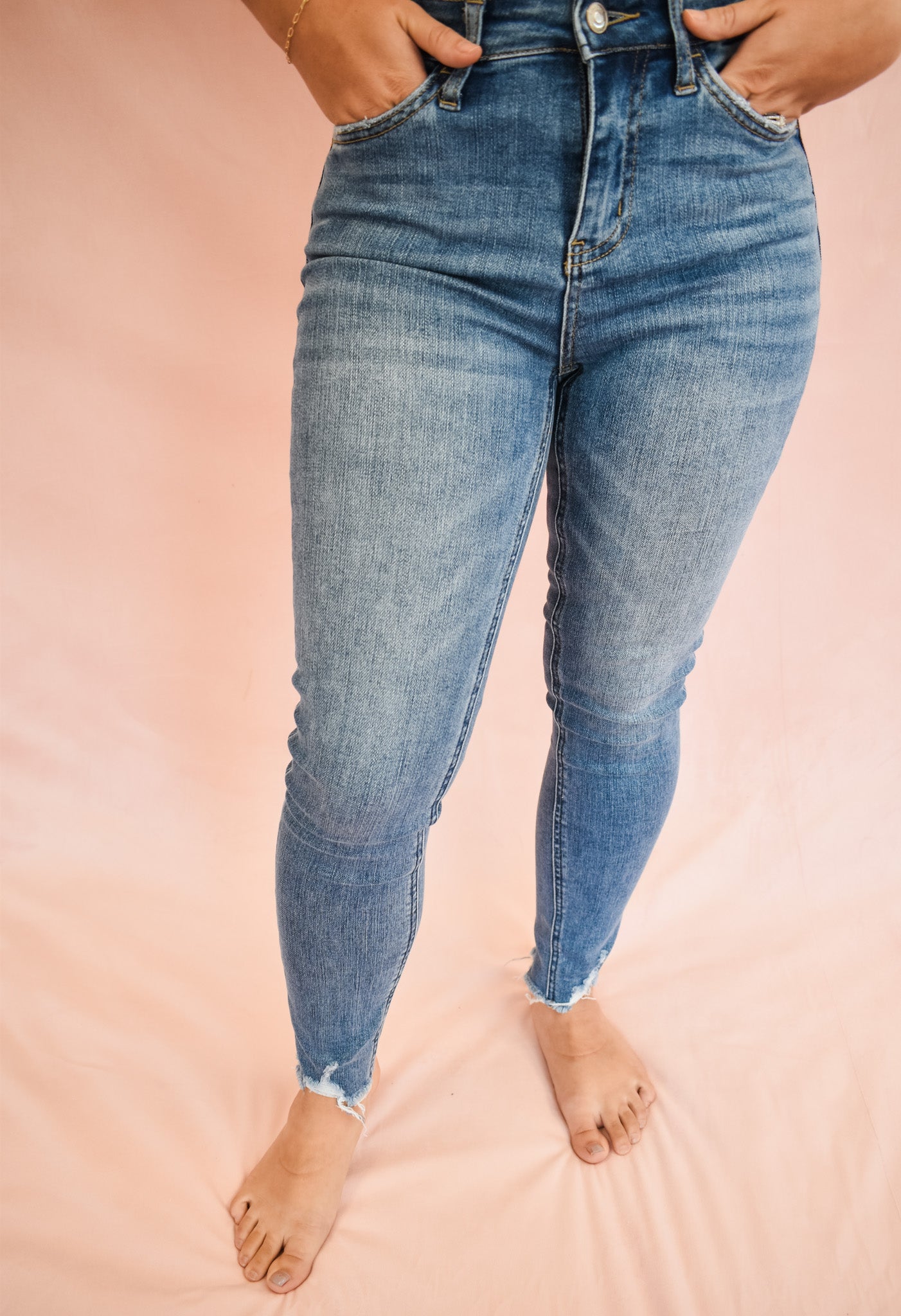 Vervet Prowess Crop Skinny Jeans