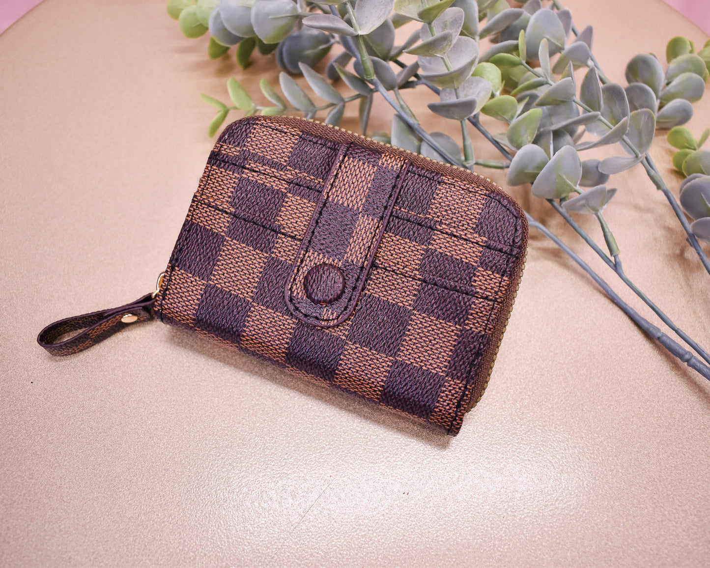 Small Checker Zip Wallet
