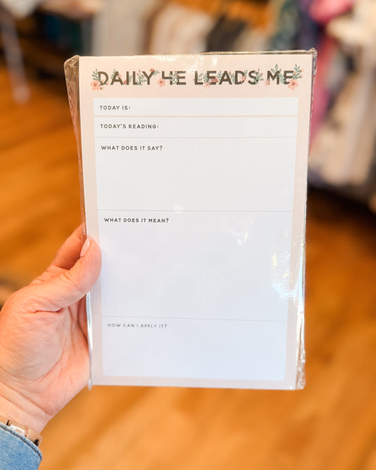 Daily He Leads Me | Bible Study Notepad