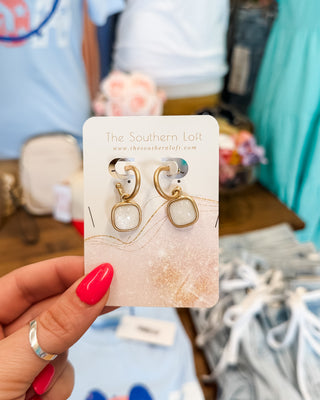Linked Metal Tone Hoop Glitter Earrings