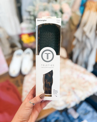 Teleties detangling hairbrush for fine hair with mirror