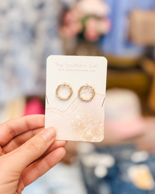 Wavy Gold Circle Drop Earrings - The Southern Loft