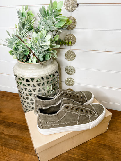 Low top Casual Slip on Sneakers