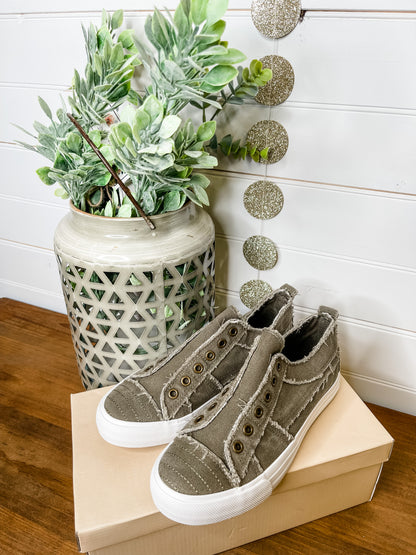 Low top Casual Slip on Sneakers