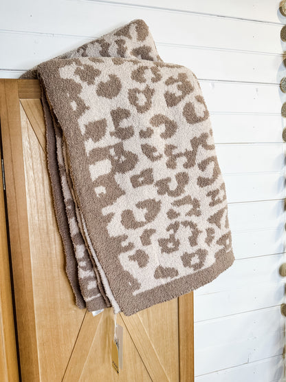 Keep You Warm Leopard Blanket